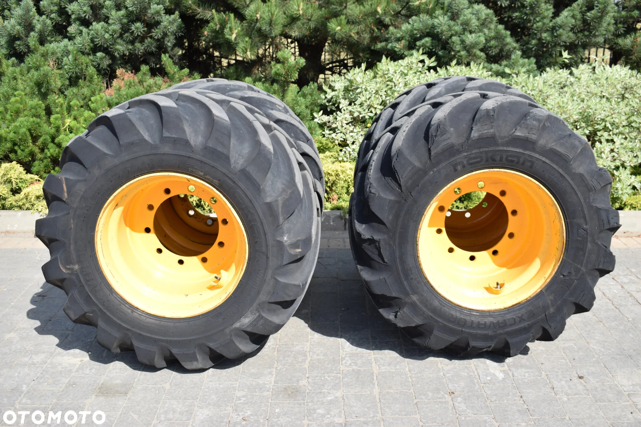 Koła R22.5 Nokian 600/50- 22.5 do koparki opony balony 24 płótna - 12