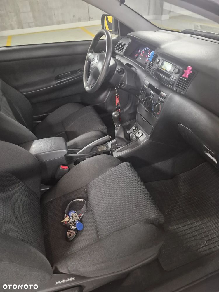 Toyota Corolla 1.4 D-4D Luna - 26