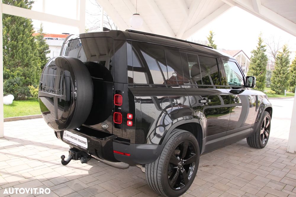 Land Rover Defender 110 3.0D 250 MHEV Hard Top X-Dynamic SE - 2