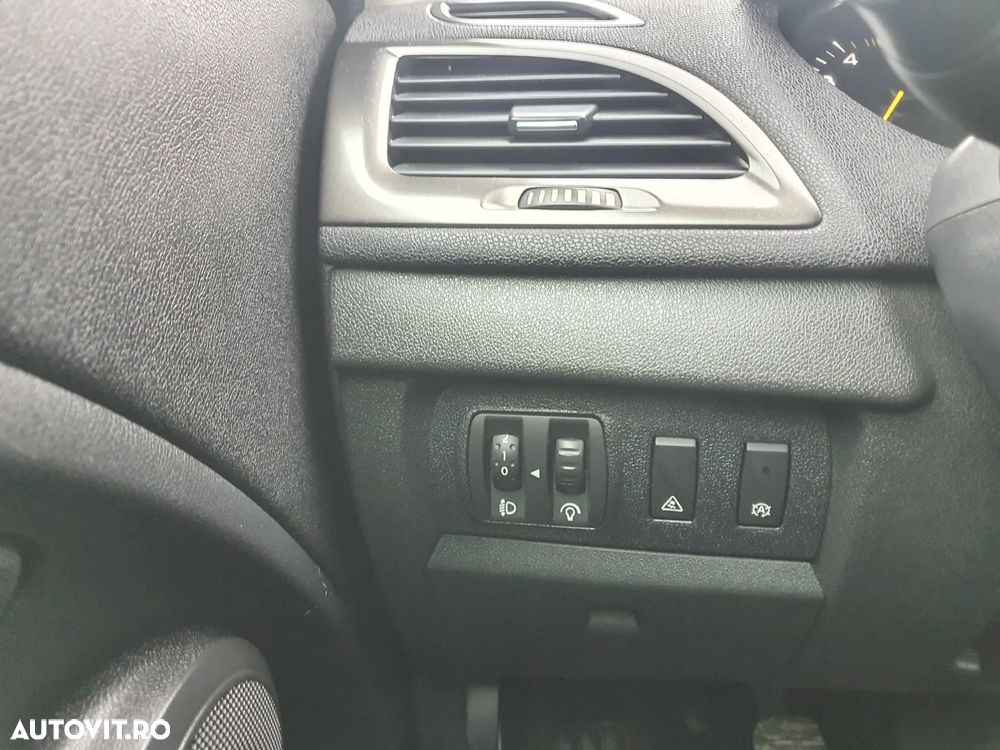 Renault Megane ENERGY dCi 110 Start & Stop Dynamique - 18