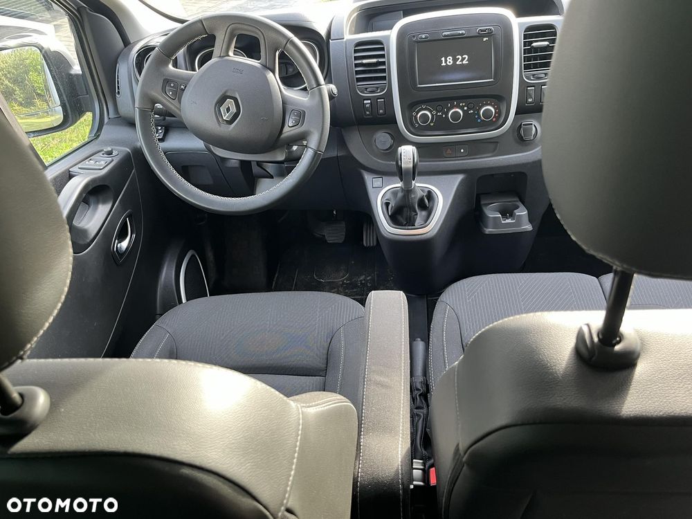Renault Trafic - 8