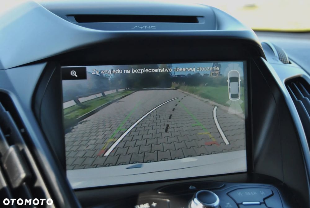 Ford Kuga 2.0 TDCi 2x4 SYNC - 13