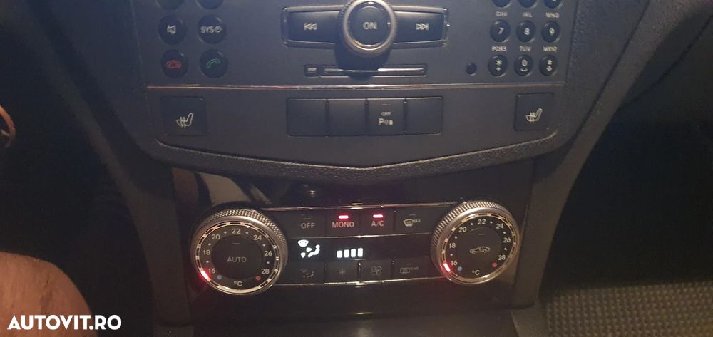Mercedes-Benz C 200 CDI BlueEFFICIENCY - 31