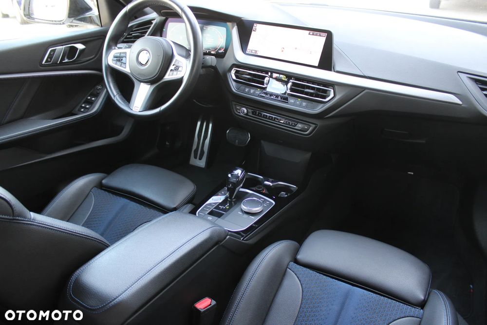 BMW Seria 2 218i M Sport sport - 16