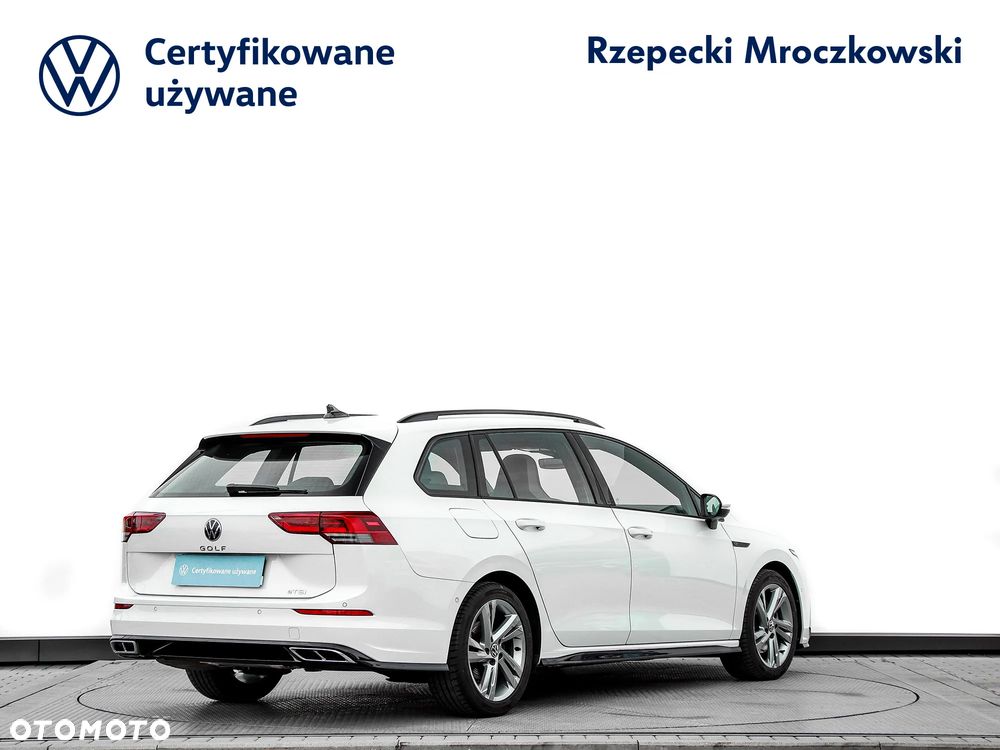 Volkswagen Golf Variant - 8