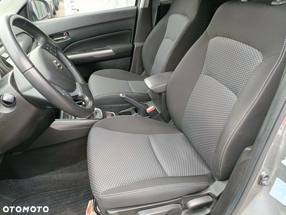 Suzuki Vitara 1.4 Boosterjet SHVS Premium 2WD - 11