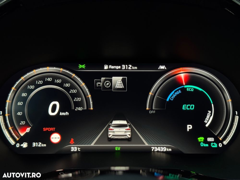 Kia XCeed - 26