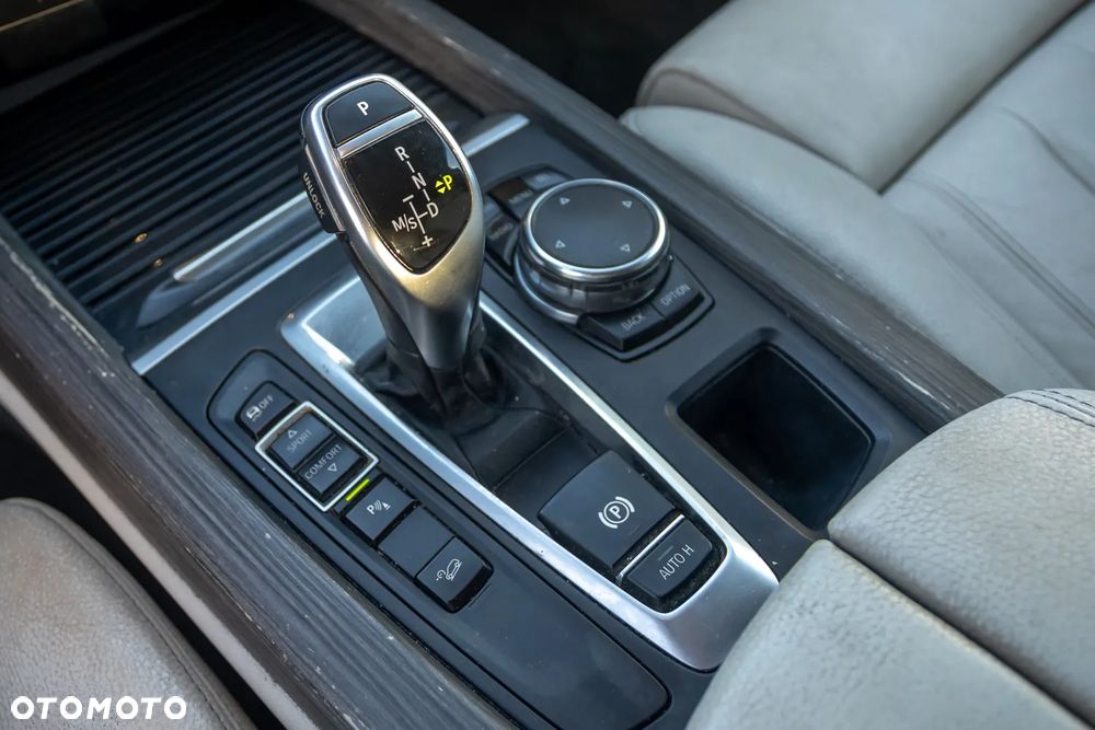 BMW X5 - 30