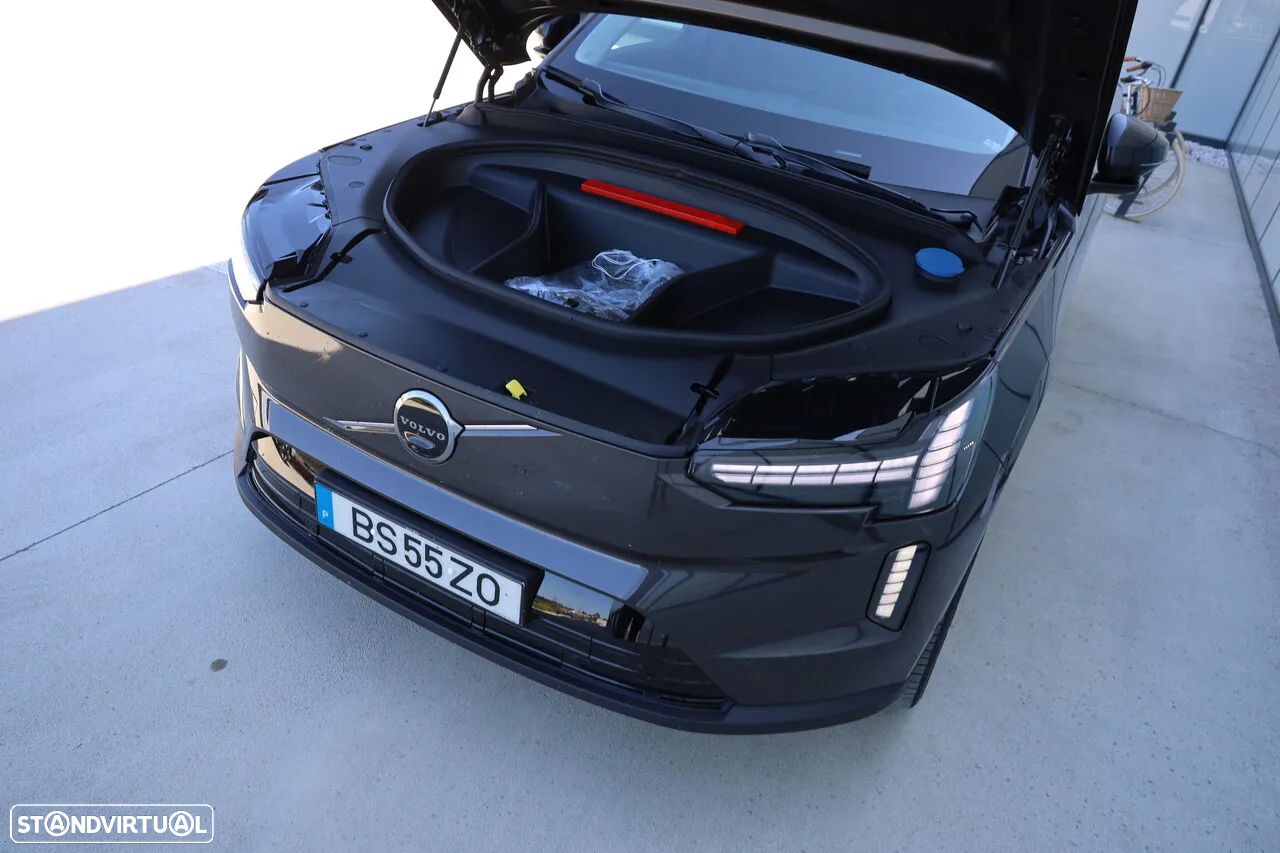 Volvo EX90 104 kWh Single Motor Core - 45