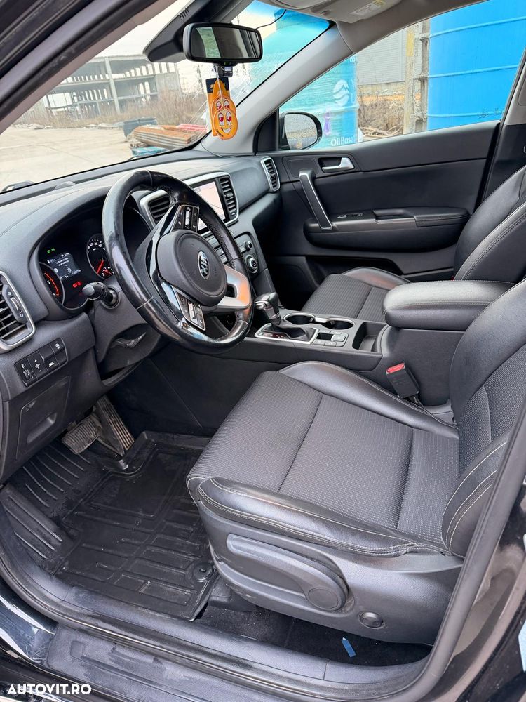 Kia Sportage 1.6 DSL MHEV 7DCT HP 4x2 Business Line - 6