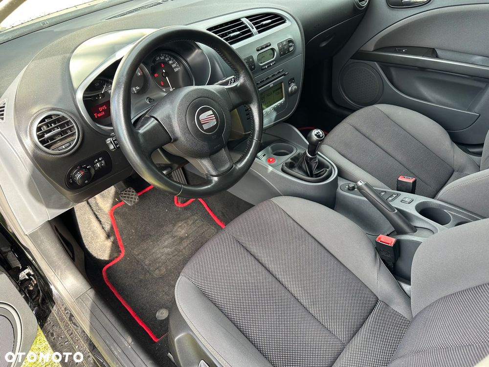 Seat Leon 1.9 TDI DPF Ecomotive Style - 11