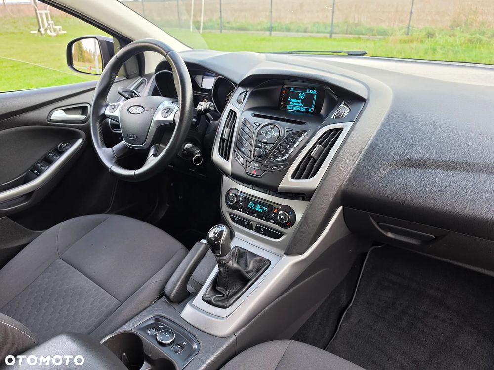 Ford Focus - 21