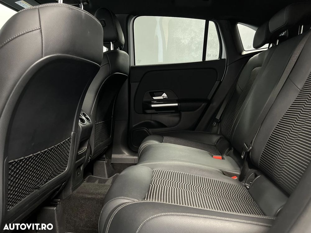 Mercedes-Benz GLA 200 d 4MATIC 8G-DCT Progressive - 14