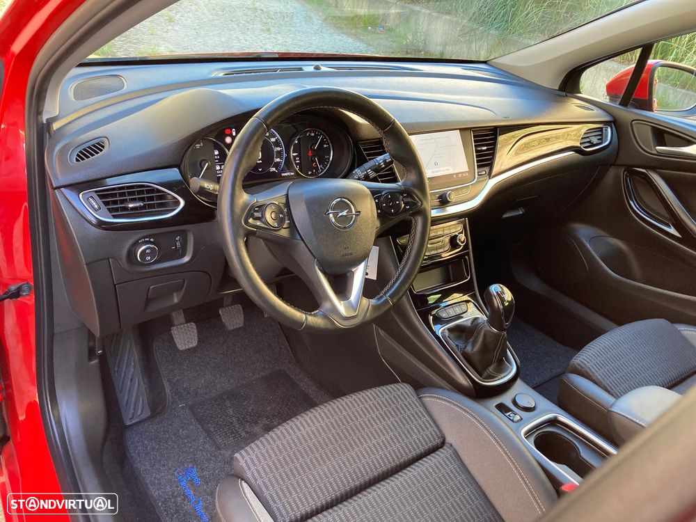 Opel Astra Sports Tourer 1.2 T Elegance - 13
