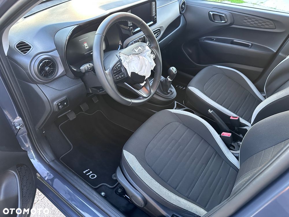 Hyundai i10 - 10