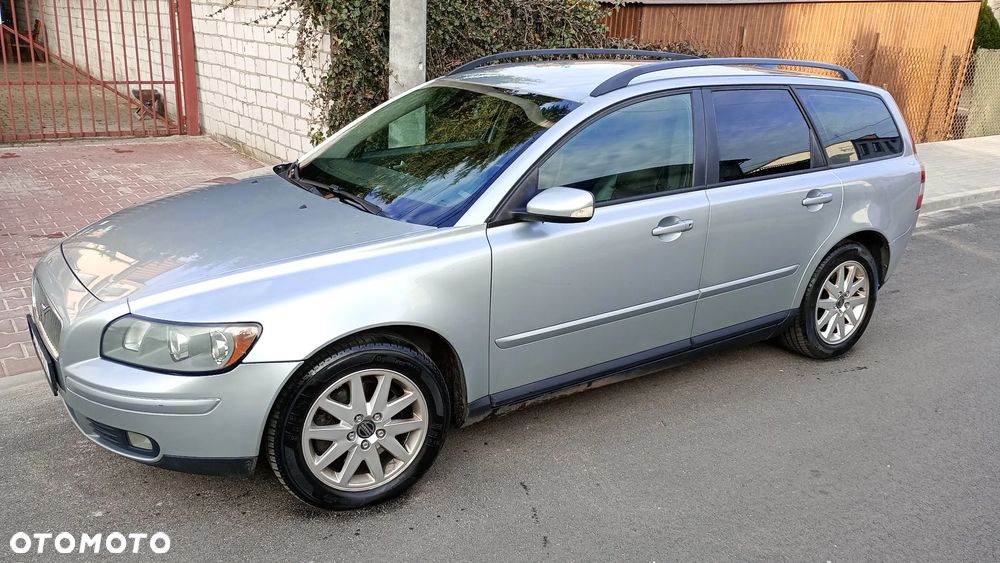 Volvo V50 2.0D DPF Momentum - 1