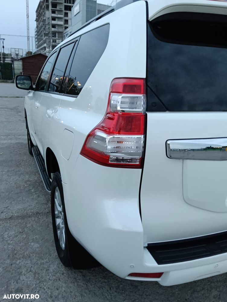 Toyota Land Cruiser 3.0l Turbo D-4D Aut. Luxury - 10