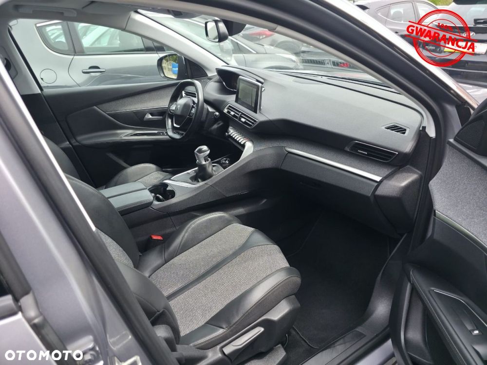 Peugeot 3008 - 23