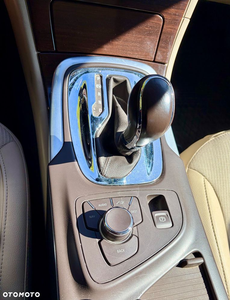 Opel Insignia 2.0 T Cosmo - 15
