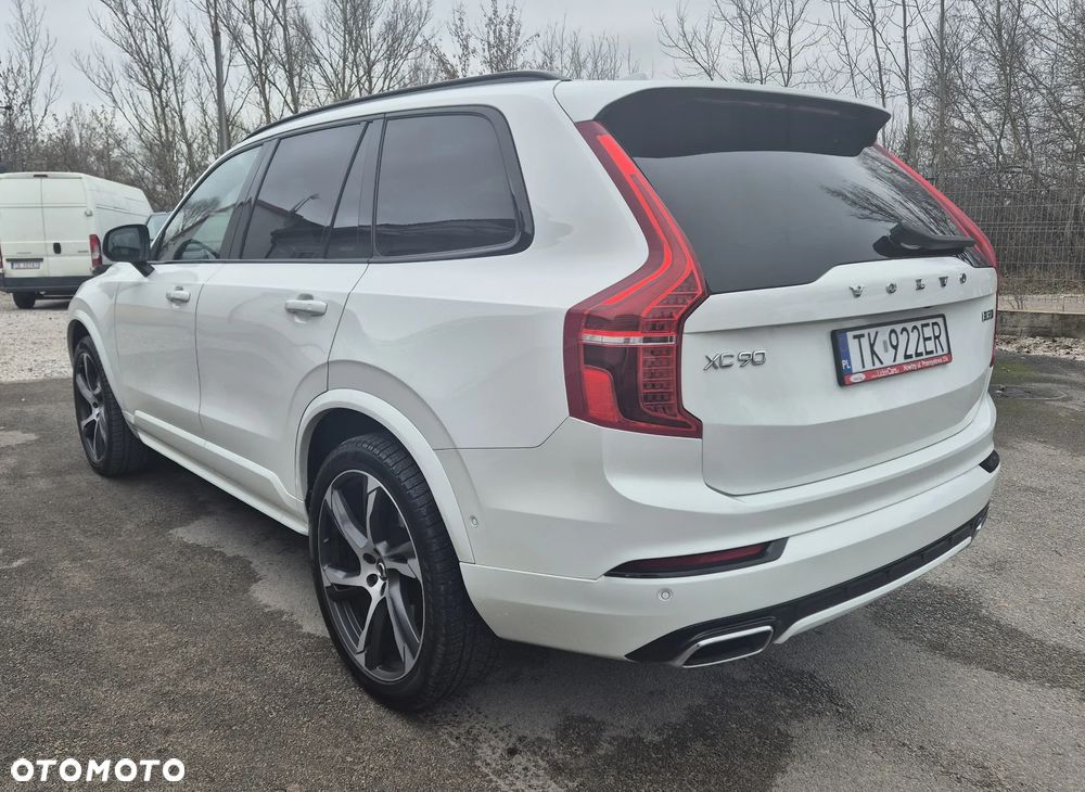 Volvo XC 90 - 3