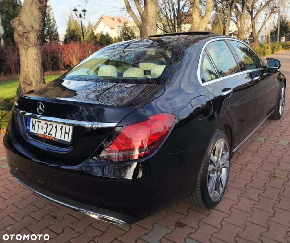 Mercedes-Benz Klasa C 300 9G-TRONIC Avantgarde - 10