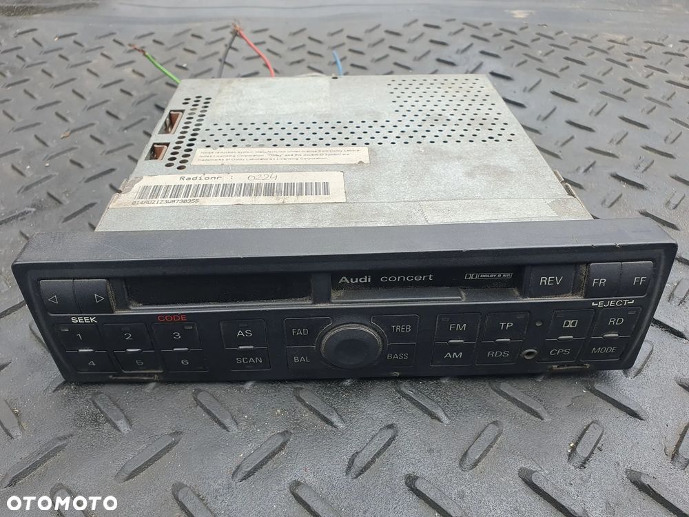 RADIO AUDI CONCERT AUDI A2 4B0035186D - 1