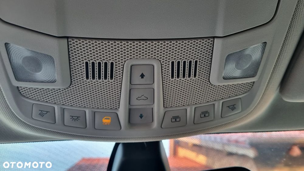 Ford Mondeo 2.0 TDCi STart-Stopp Titanium - 36