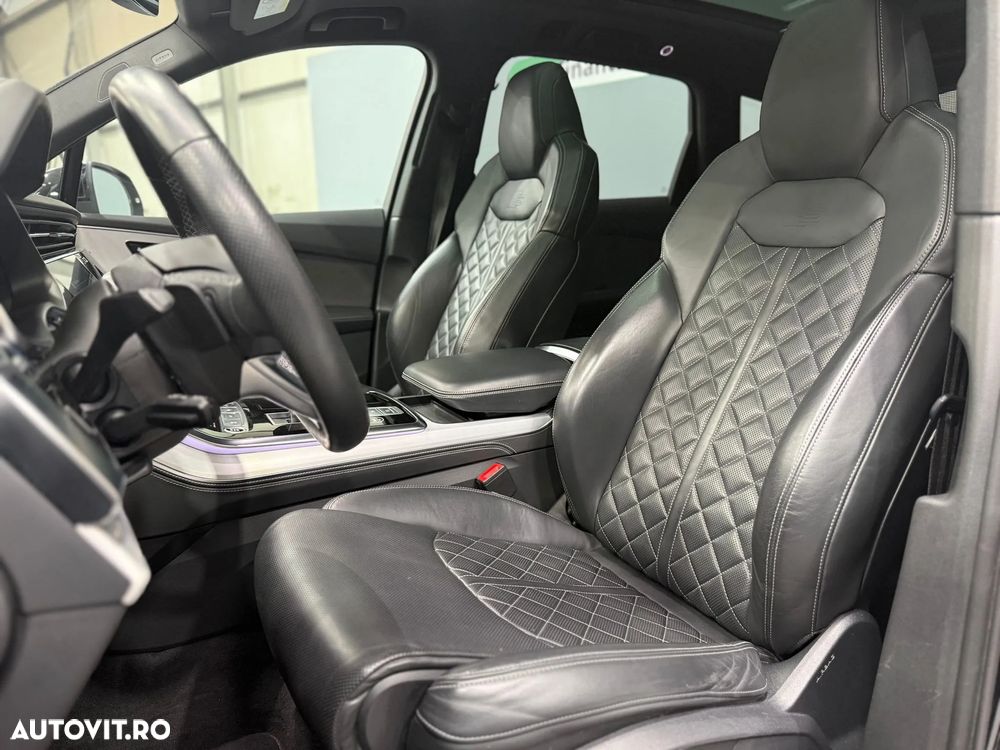 Audi Q7 3.0 55 TFSI quattro Tiptronic S Line - 20