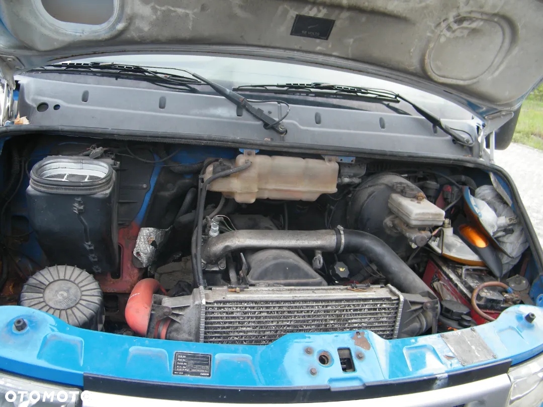Iveco Daily 65 (2002r.) 2.8D [123KW/167KM]. Cały na części - 6
