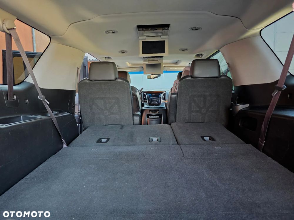 Cadillac Escalade ESV 6.2 V8 AWD AT Premium - 26