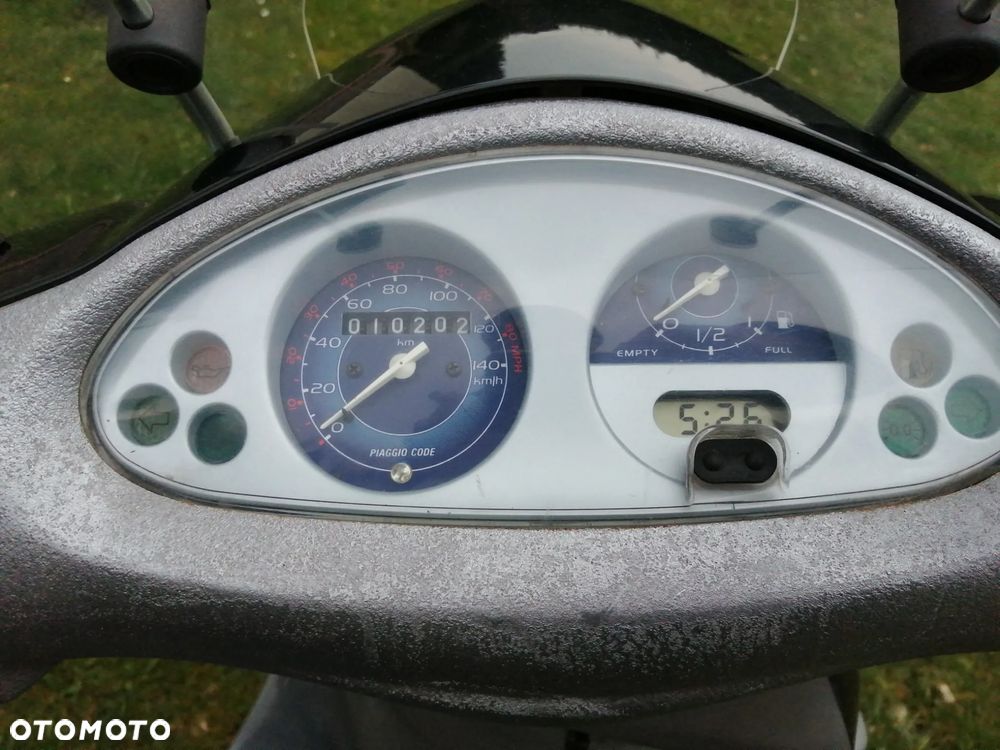 Piaggio FLY - 7