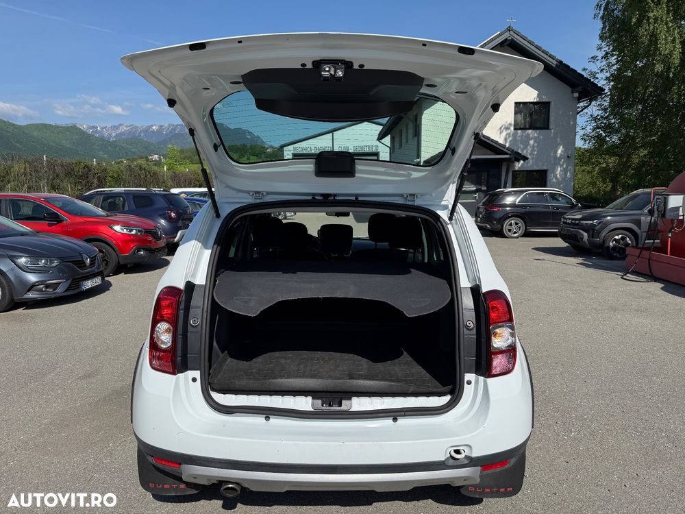 Dacia Duster 1.6 16V 4x4 Destination - 6