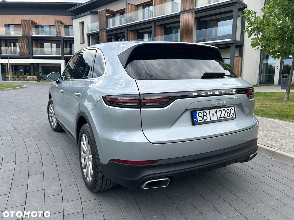 Porsche Cayenne Platinum Edition - 9