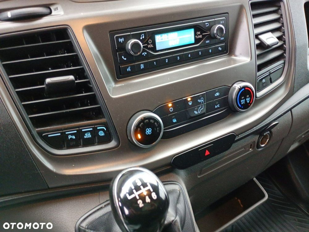 Ford Transit - 20