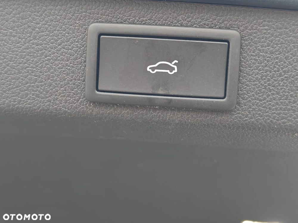 Skoda Superb 2.0 TSI Style DSG - 35