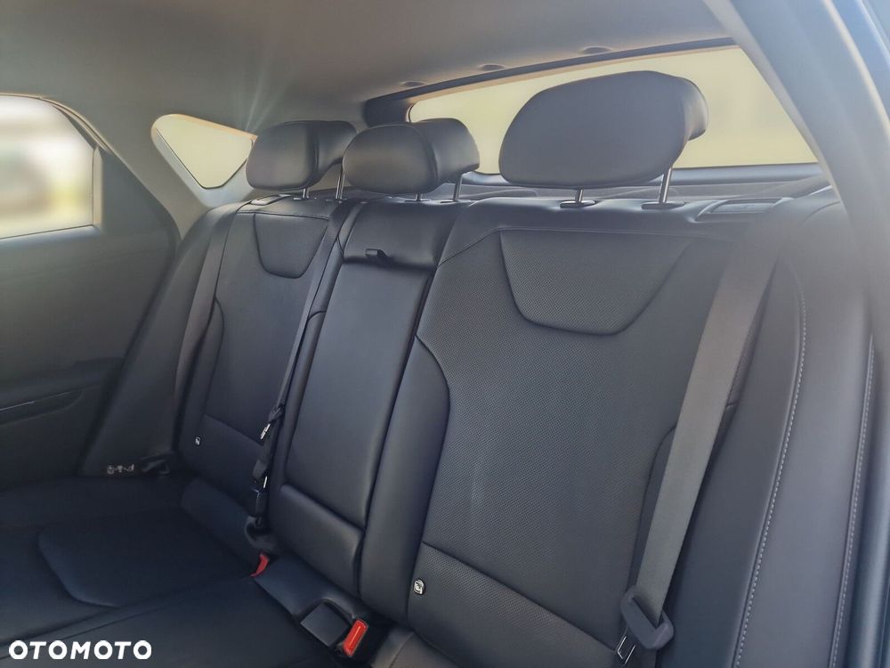 Kia K4 - 17