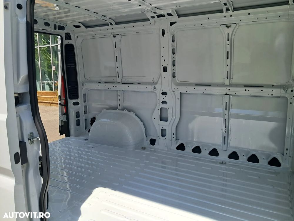 Peugeot BOXER Furgon L2H1 10 mc - 19