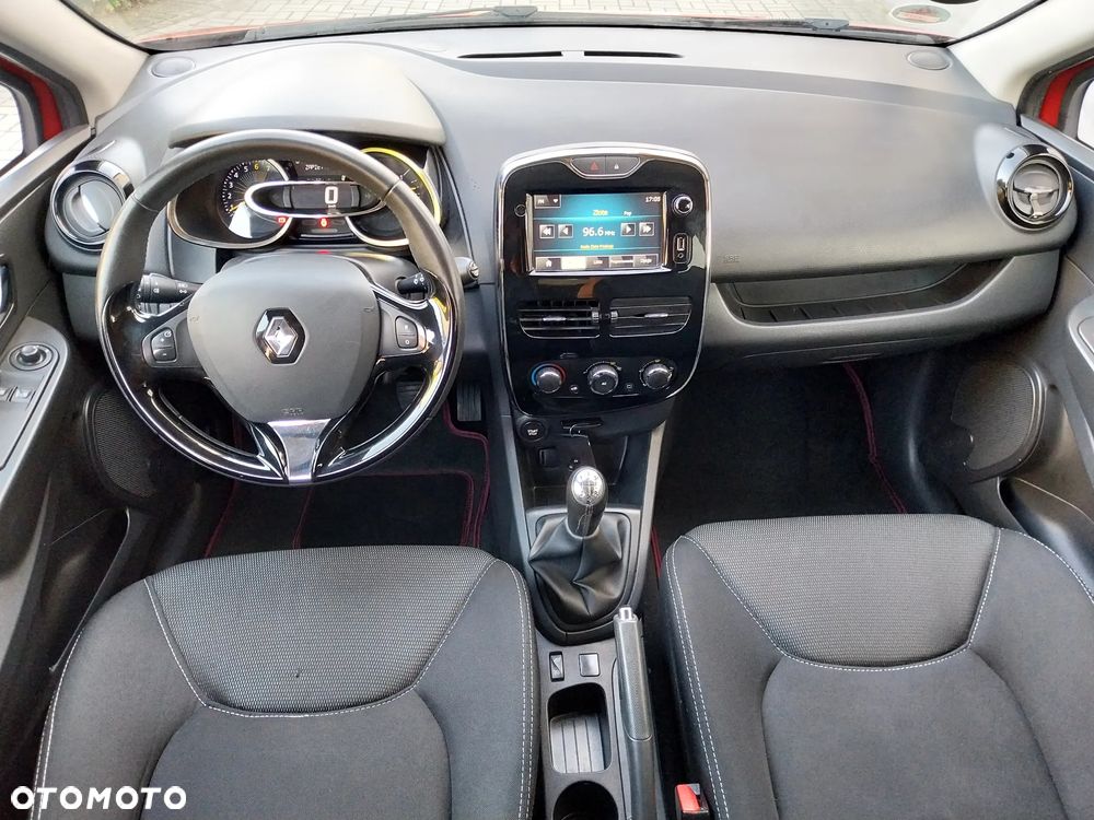 Renault Clio 1.2 16V 75 Business - 6