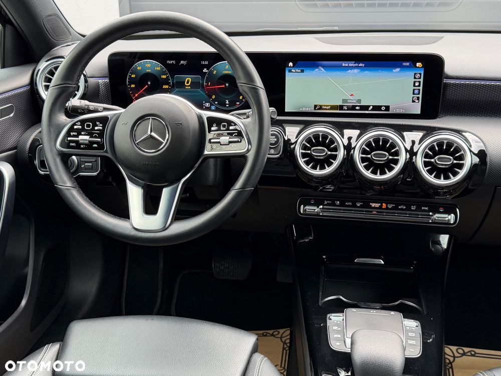 Mercedes-Benz Klasa A 220 d 8G-DCT Style - 32