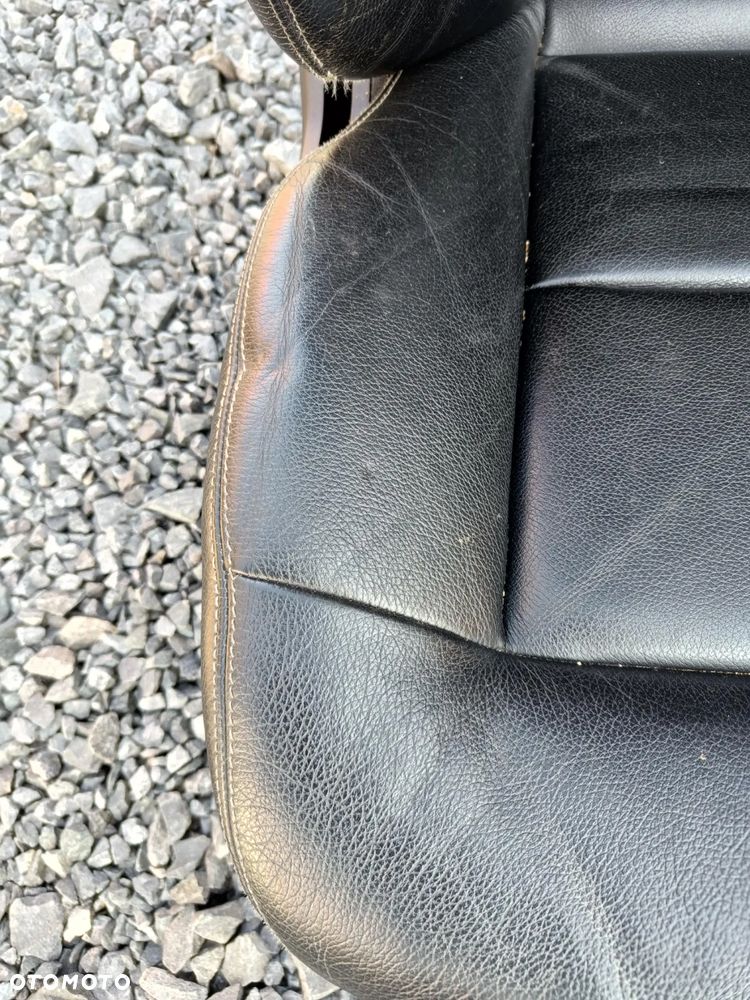 MERCEDES W212 AMG SEDAN FOTELE TAPICERKA KANAPA SKÓRA FOTEL BIAŁA NIĆ - 12
