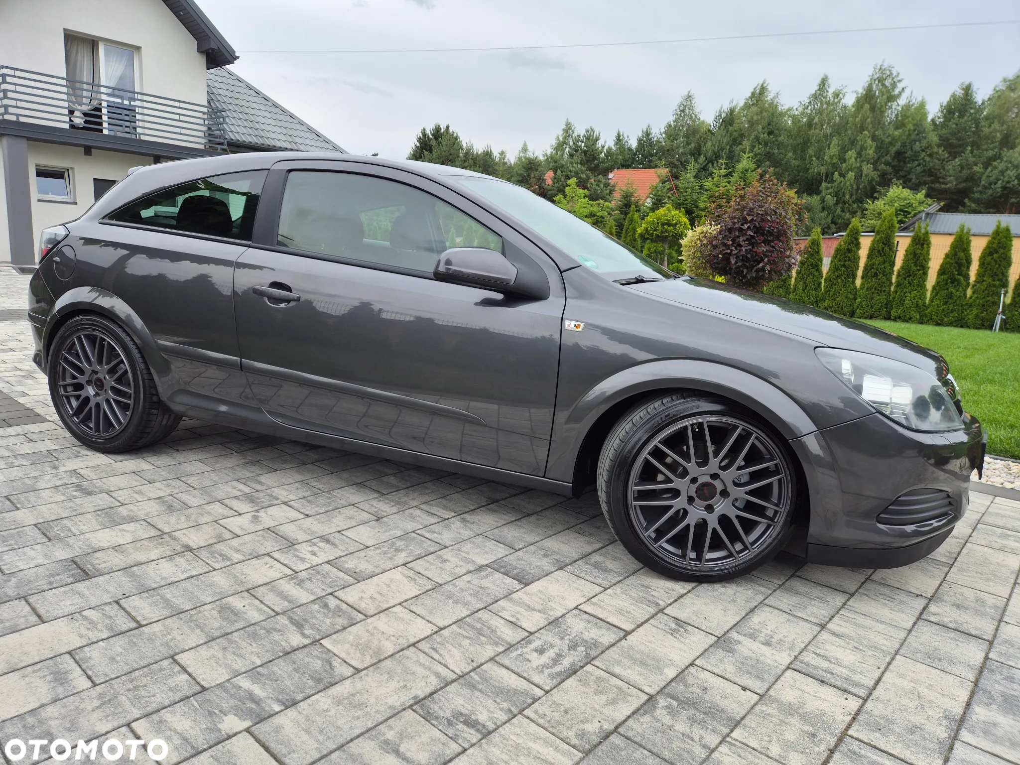 Opel Astra GTC 1.6 - 3