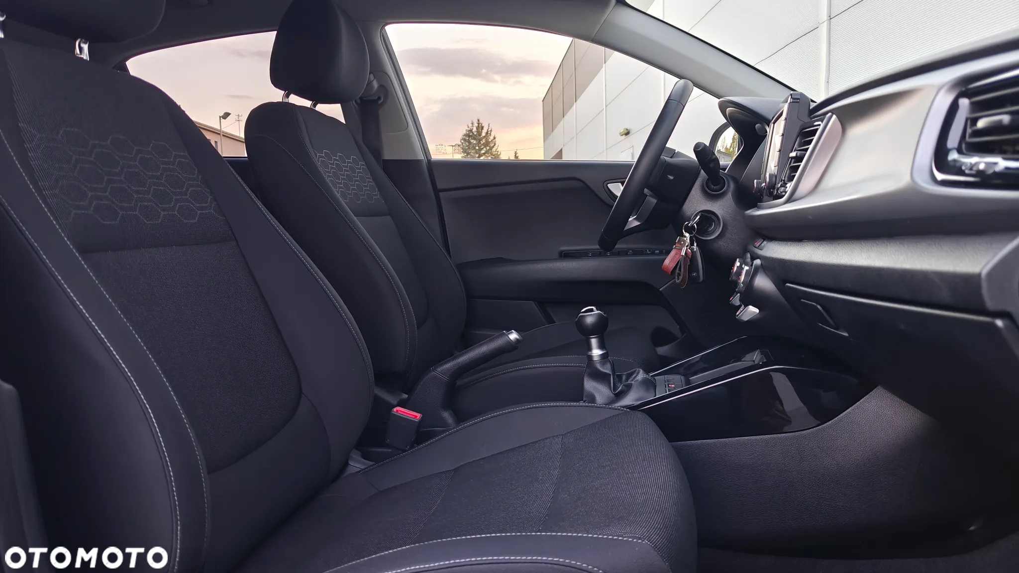 Kia Rio 1.2 Spirit - 32