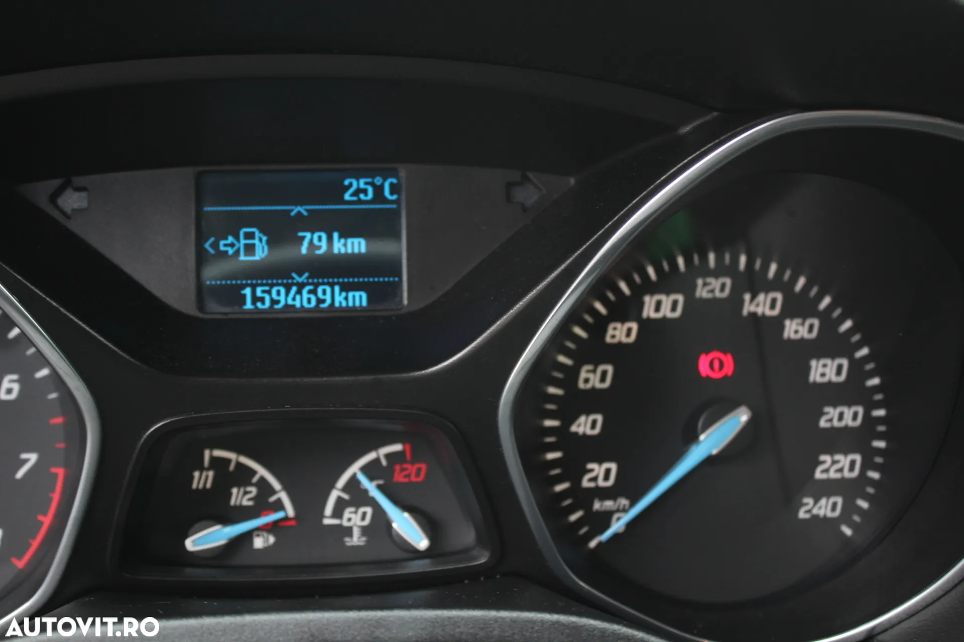 Ford Focus 1.0 EcoBoost Start Stop Trend - 9