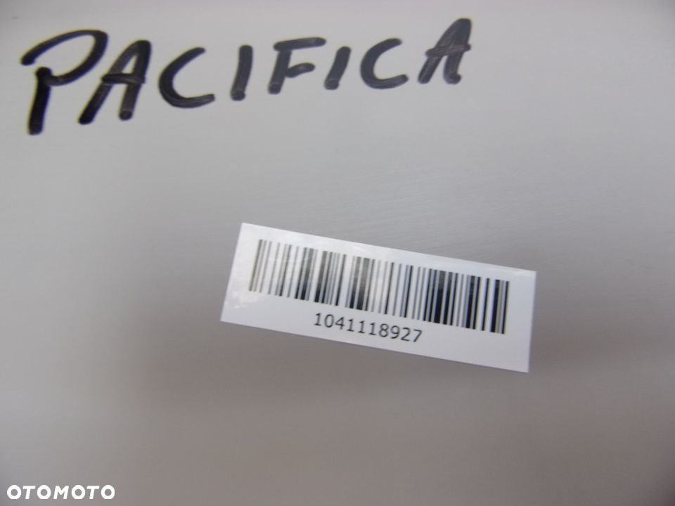 CHRYSLER PACIFICA 16- SCHOWEK DESKI - 9