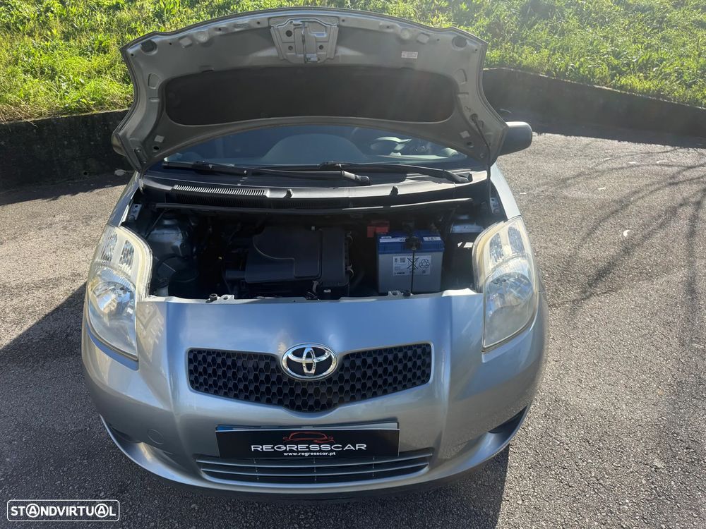 Toyota Yaris 1.0 VVT-i - 22