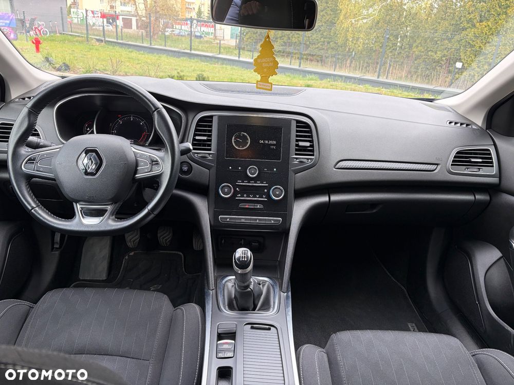 Renault Megane 1.5 Blue dCi Limited - 11