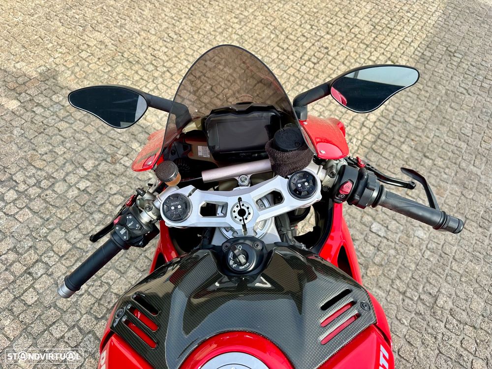 Ducati Panigale V4 S - 11