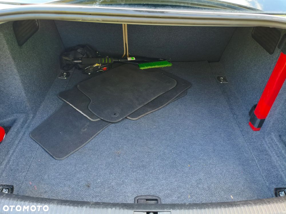 Seat Exeo 2.0 TDI DPF Style - 11