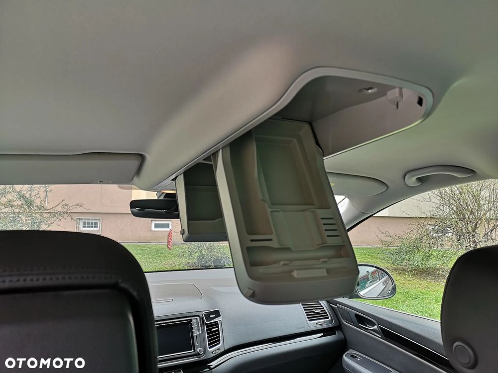 Volkswagen Sharan 2.0 TDI BMT Highline DSG - 22