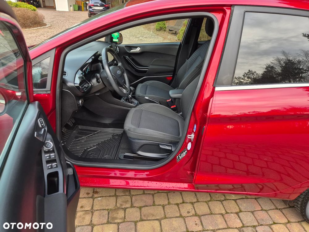 Ford Fiesta 1.0 EcoBoost Titanium - 30